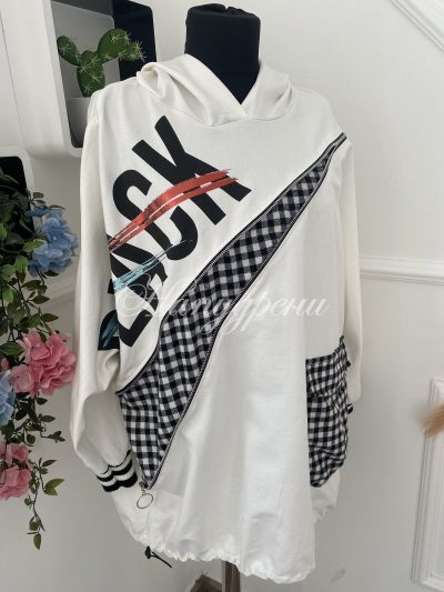 Дамска туника Black & White в бял цвят