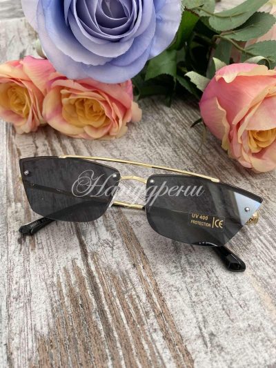 Дамски ефектни очила в черно