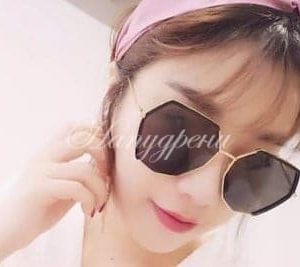 Дамски очила със златиста рамка