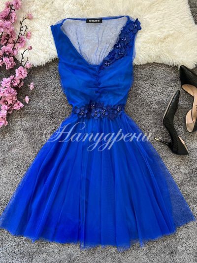 Дамска рокля от тюл с коланче в син цвят