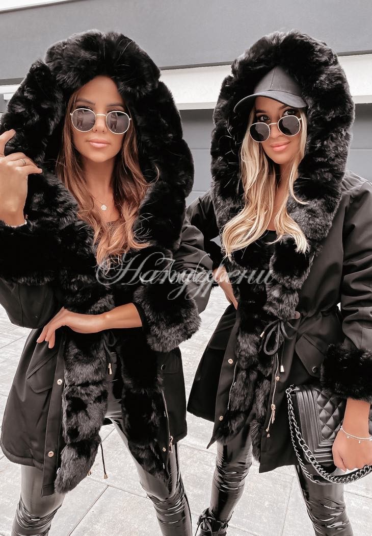 черна парка с пух