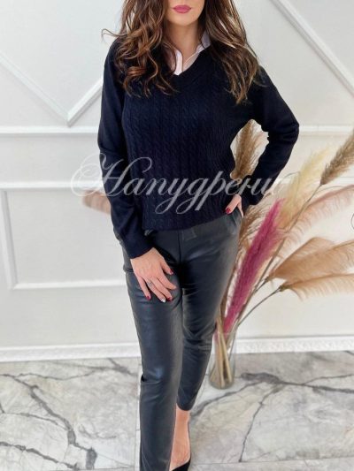 Дамска блуза с якичка в черен цвят - код 4213