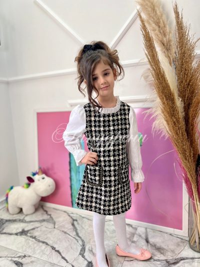 Детска рокля букле в черно и бяло