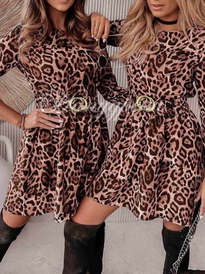 Кокетна рокля с животински принт