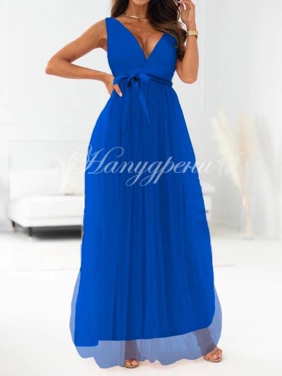 Елегантна рокля с панделка