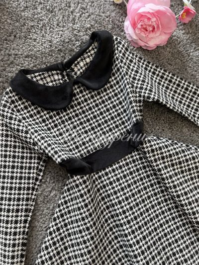 Кукленска рокля пепит в бяло и черно - код 225