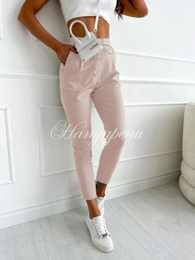 Тренди панталон в бежов цвят