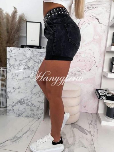 Тренди къси панталонки с капси в черно - код P528