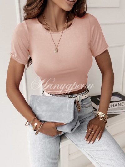 Тренди блузка с изчистен дизайн