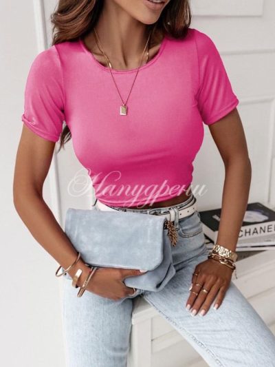 Тренди блузка с изчистен дизайн