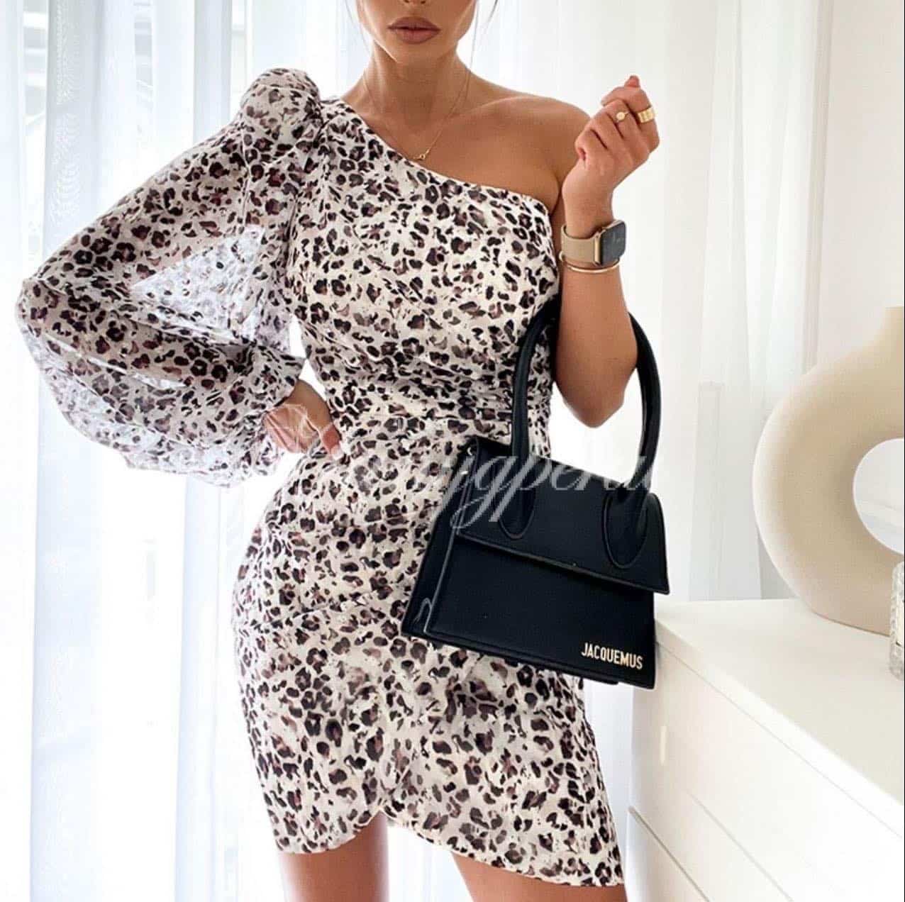 Стилна рокля с 1 ръкав и актуален животински принт - код 5580 Стилна рокля с 1 ръкав и актуален животински принт - код 5580