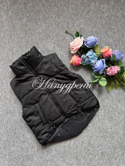 Дамски къс елек в черен цвят – код 5648