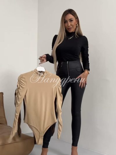 Дамско боди с набрани ръкави и изразено рамо в бежов цвят - код 6061