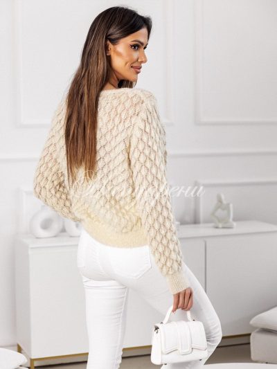 Дамска блуза с ефектно деколте в бежов цвят - код 6221