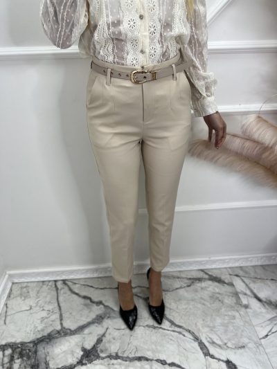 Дамски панталон с изчистен дизайн и коланче в бежов цвят - код 6520