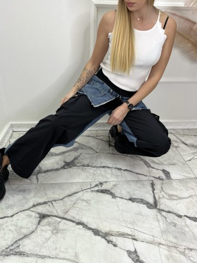 Дамски черен панталон с ефектна кройка - код 6518