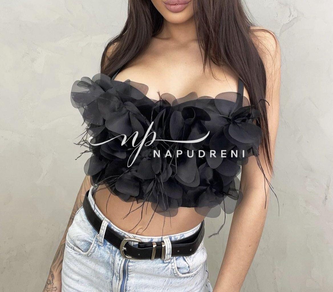 Дамско ефектно бюстие в черен цвят