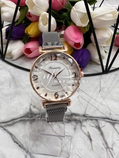 Дамски елегантен часовник в сребрист цвят – код 7412