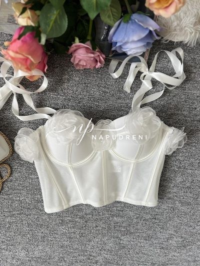 Дамско бюстие с тюл и розички в бял цвят – код 7399