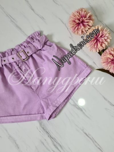 Къси дънкови панталони с коланче в лилав цвят - код P371